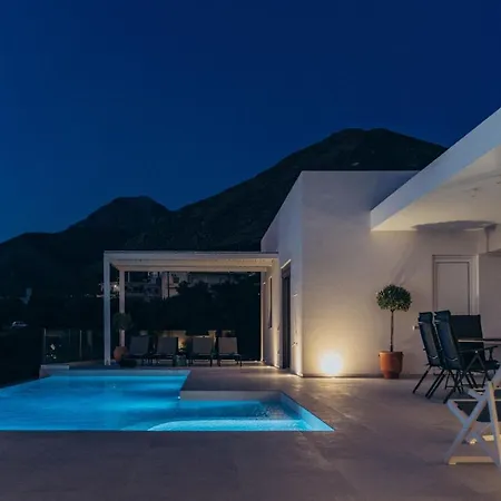 Villa Oxygen